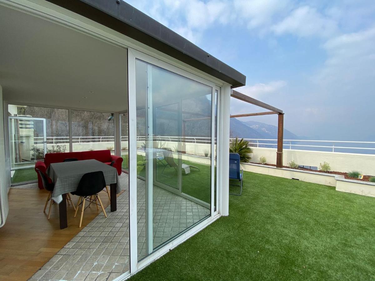 Attico With Big Terrace In Residence With Pool Valbrona Екстериор снимка
