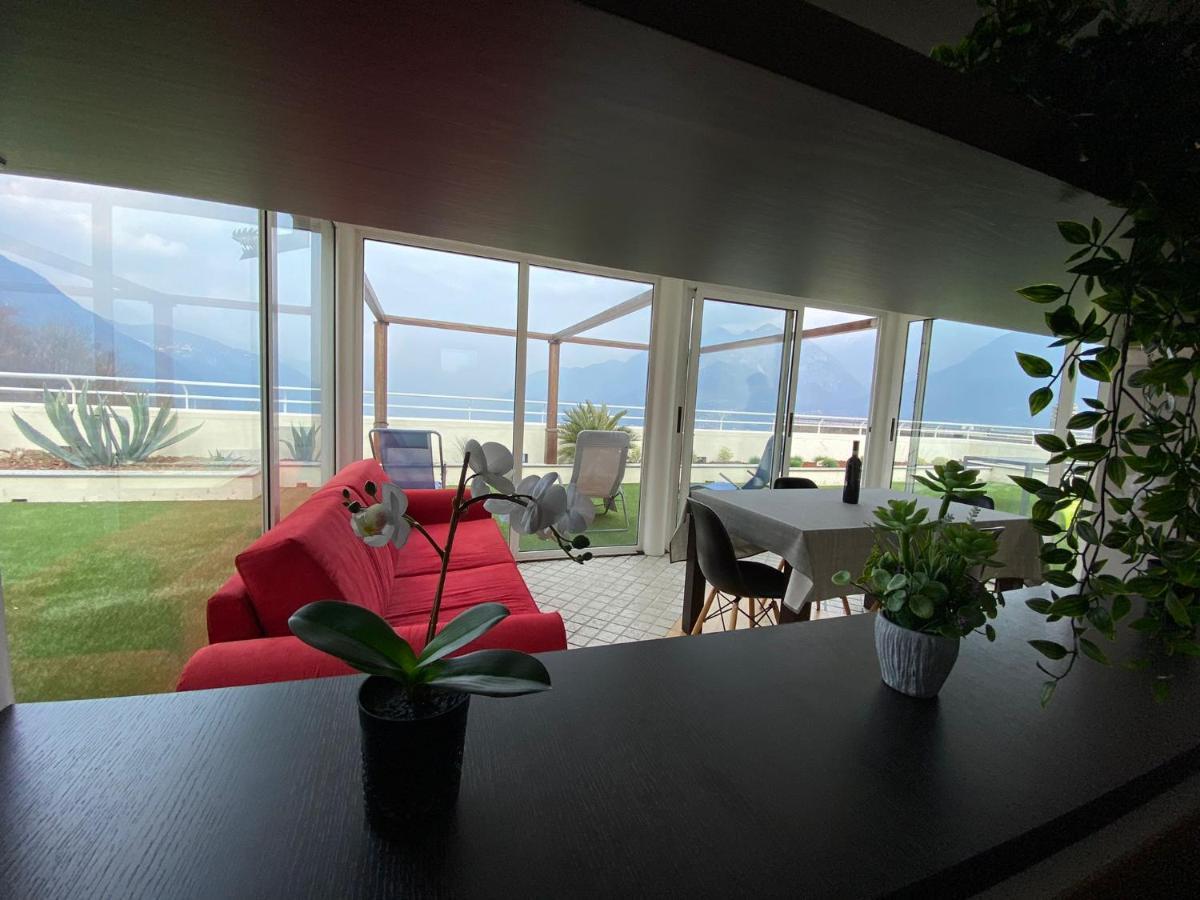 Attico With Big Terrace In Residence With Pool Valbrona Екстериор снимка