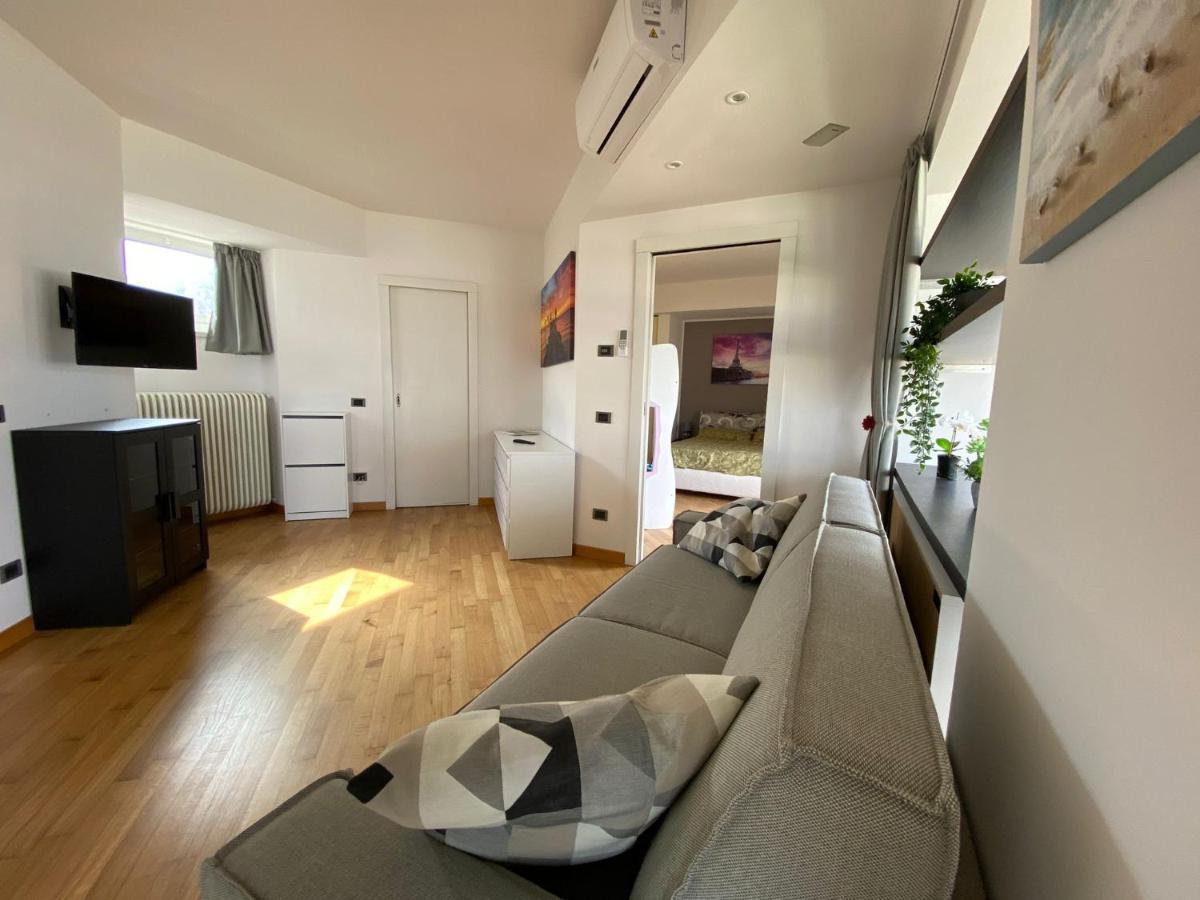 Attico With Big Terrace In Residence With Pool Valbrona Екстериор снимка