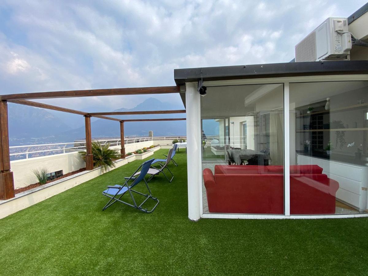 Attico With Big Terrace In Residence With Pool Valbrona Екстериор снимка
